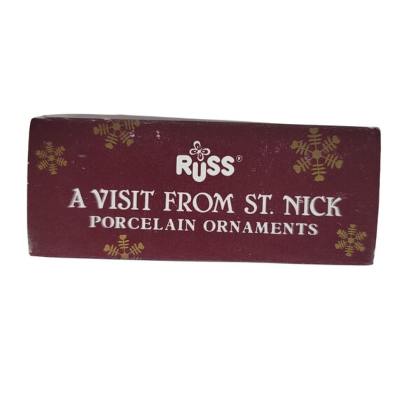 Russ Berrie Santa Ornament A Visit From St. Nick Porcelain #5569 With Green Sack - Picture 7 of 8